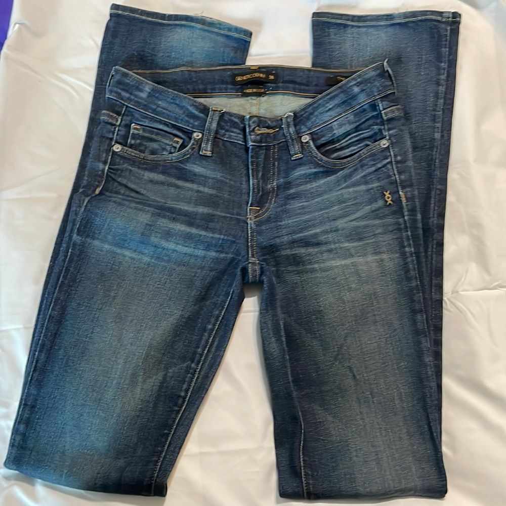 Genetic Denim Lily Jean size 26 USA Americana Closet staple Straight Leg